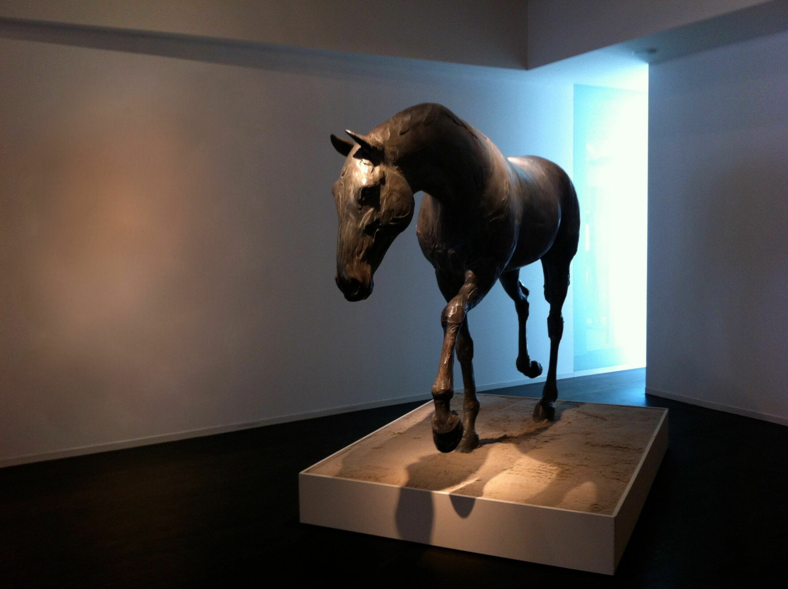 Grand Nomad, sculpture monumentale, Catherine Thiry, sculpteur, artiste belge