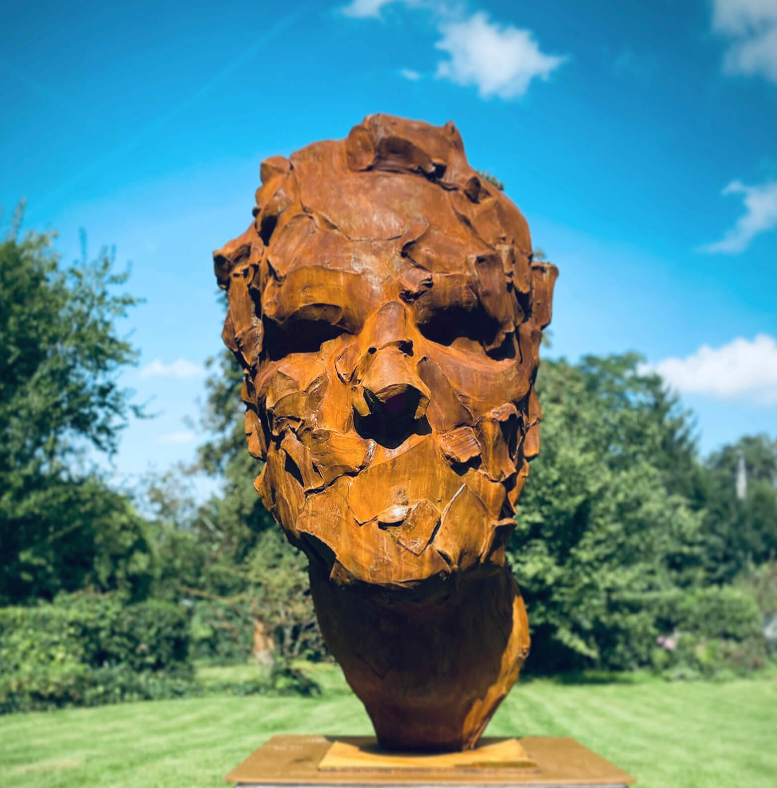 Epicène, composite de fer, 300 cm, Catherine Thiry, Sculpteur belge
