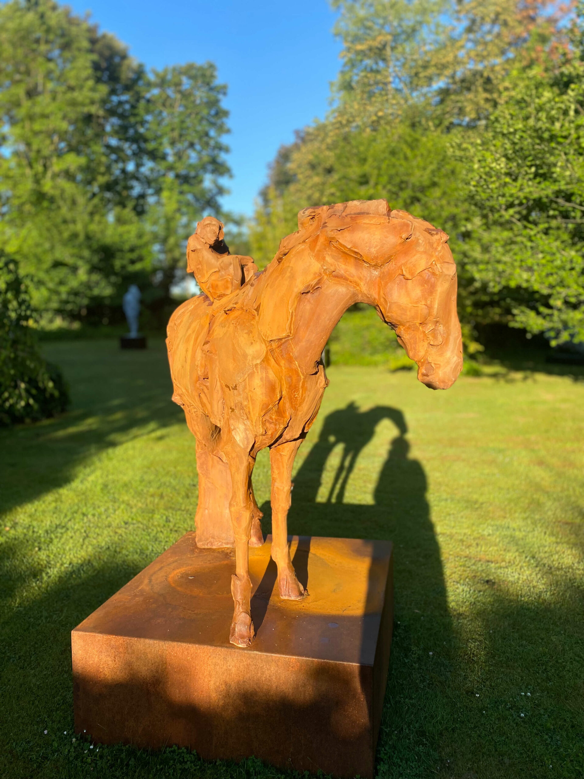 Grand Paradigm, Composite de fer, Sculpture monumentale, Catherine Thiry, sculpteur, artiste belge