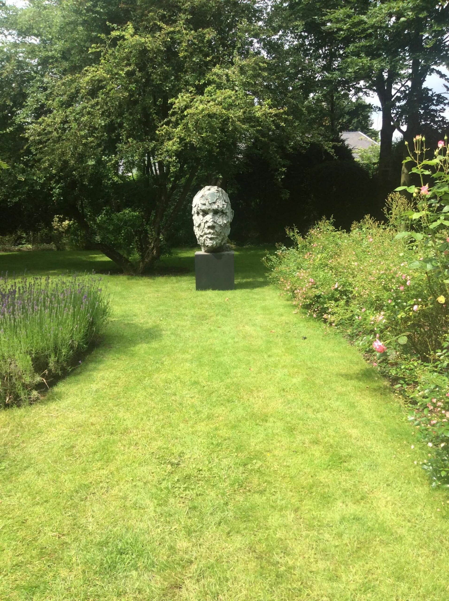 Le Cador, bronze, 105 cm, Catherine Thiry, Sculpteur belge