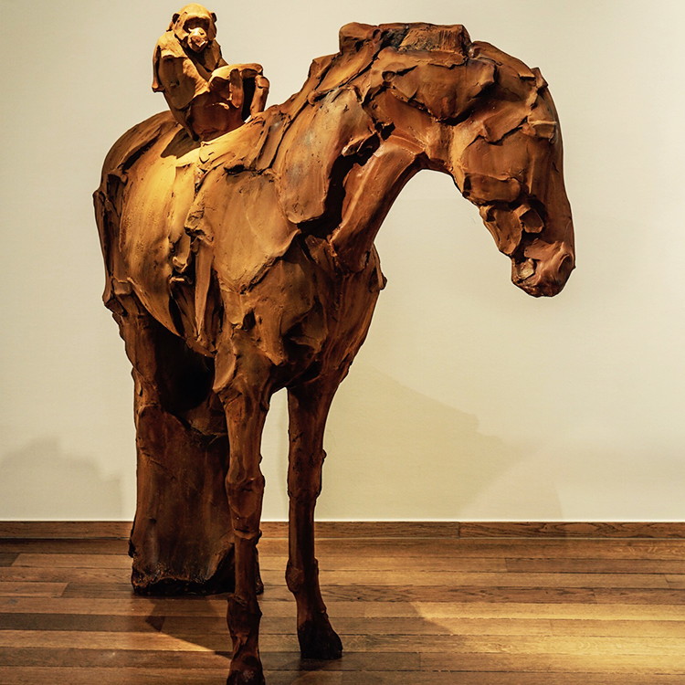 Grand Paradigm, Composite de fer, Sculpture monumentale, Catherine Thiry, sculpteur, artiste belge