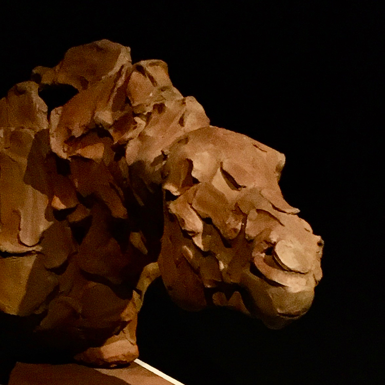 Grand Please, composite de fer, sculpture monumentale, Catherine Thiry, sculpteur, artiste belge